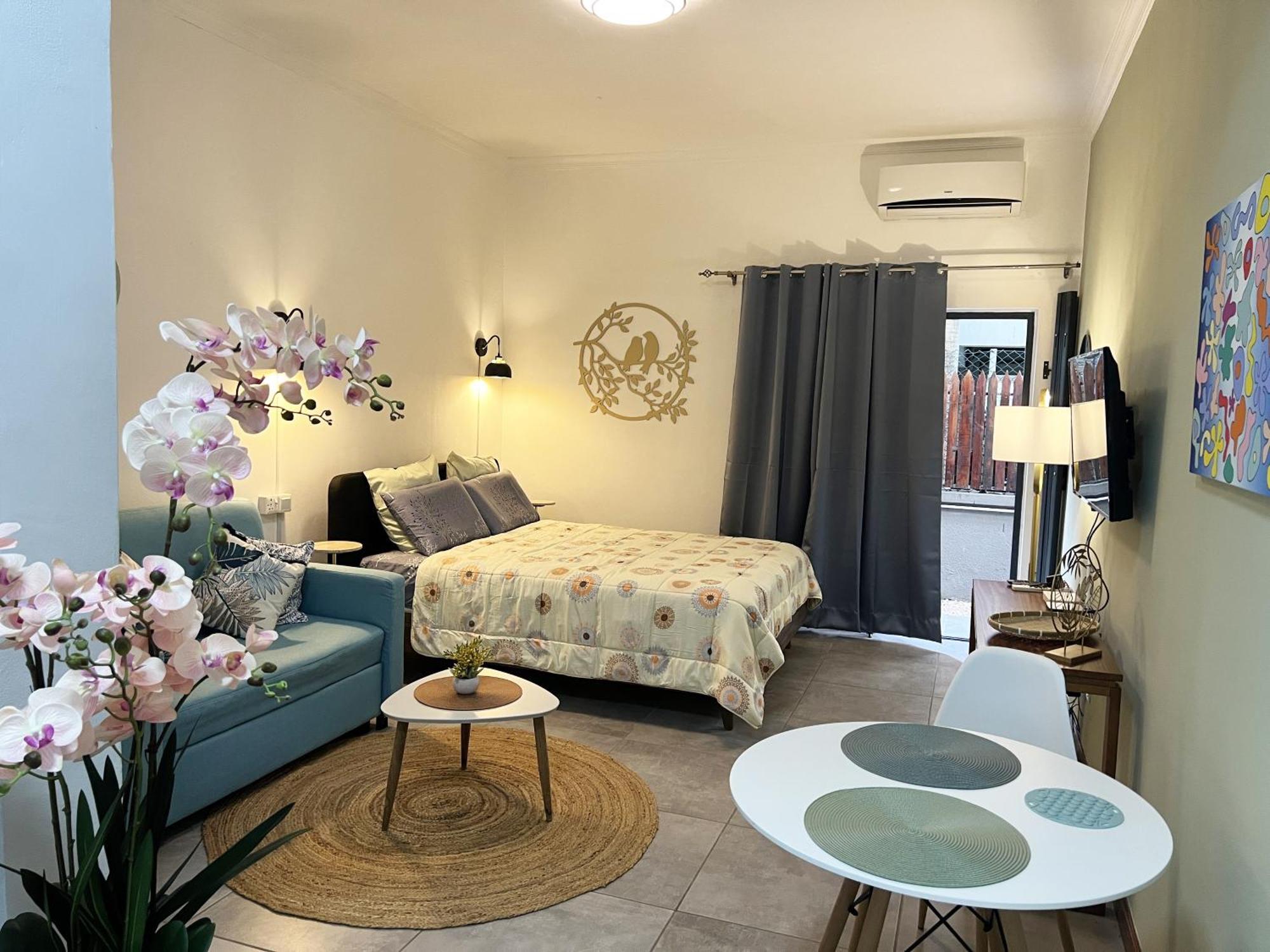 Newly Renovated Studio Apartment With Rooftop Pool, Few Steps To The Beach Flic en Flac Екстер'єр фото